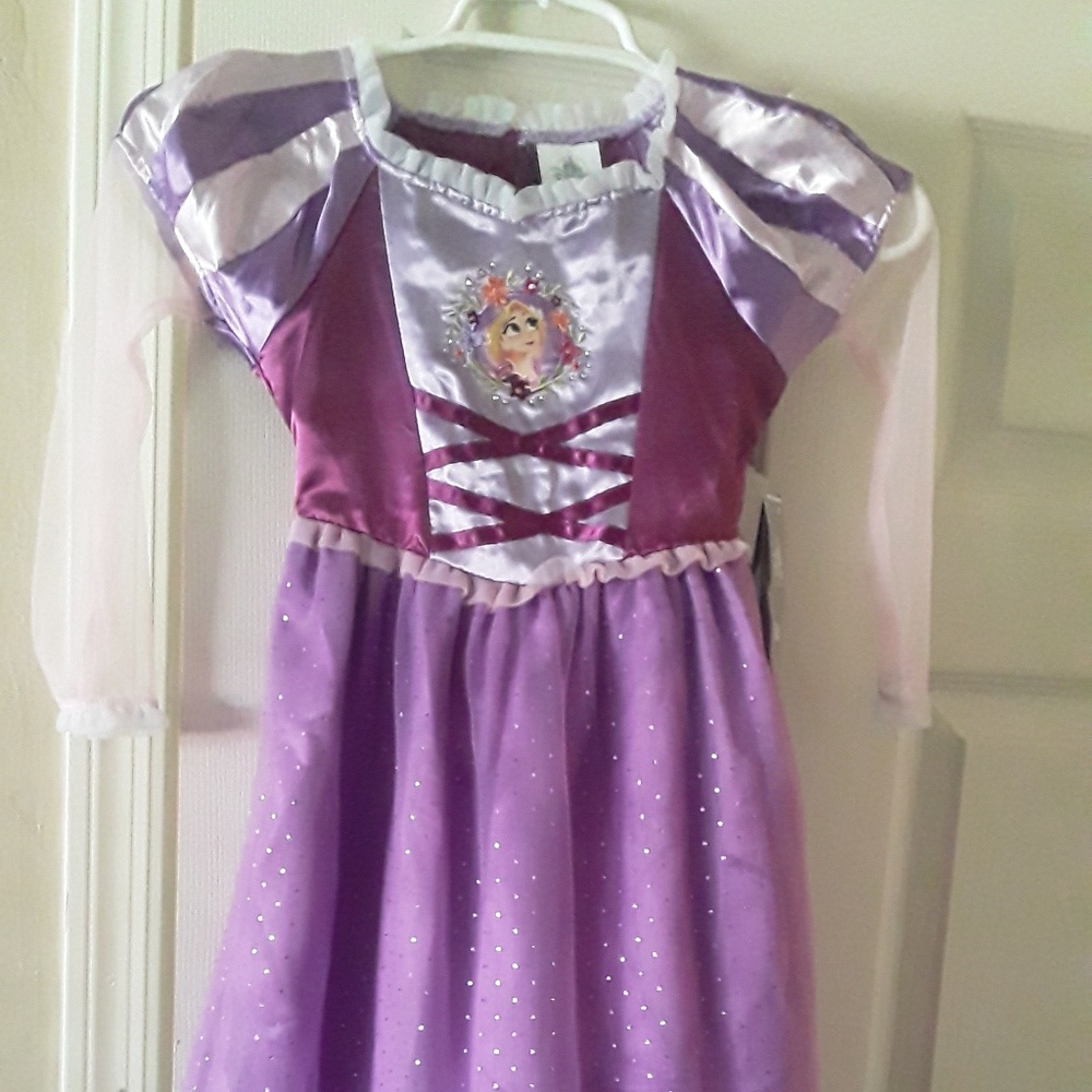 Official Disney costume Rapunzel of Tangled size 4